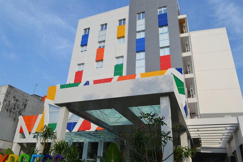 Zuri Express Mangga Dua Hotell Jakarta Eksteriør bilde