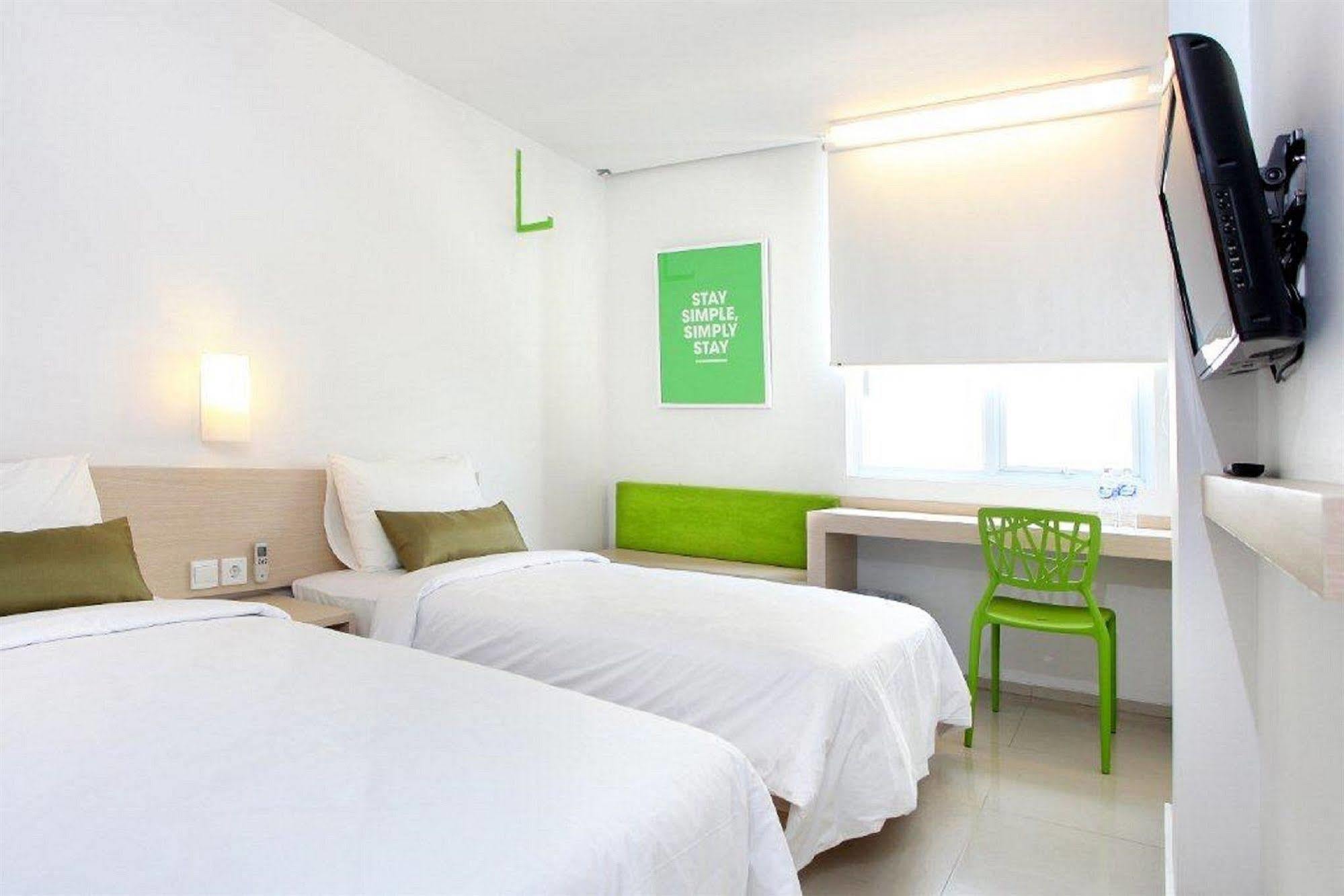 Zuri Express Mangga Dua Hotell Jakarta Eksteriør bilde